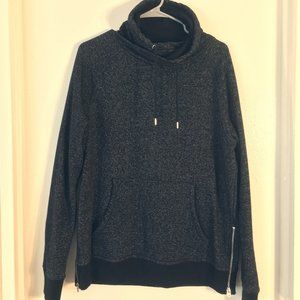 H&M Black Pullover